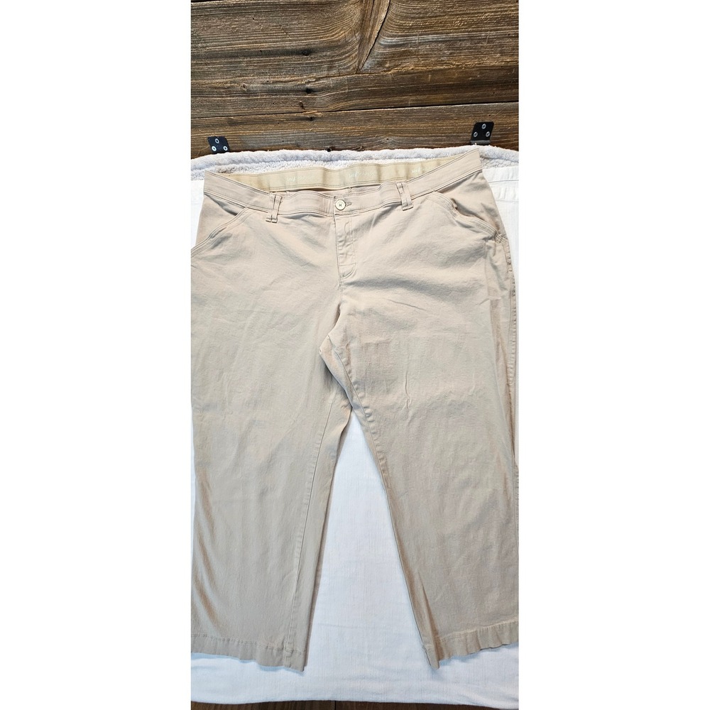 Lee Sinfully Soft Khaki Crop Pants Womens 24W Petite Tan Chino Capris Stretch